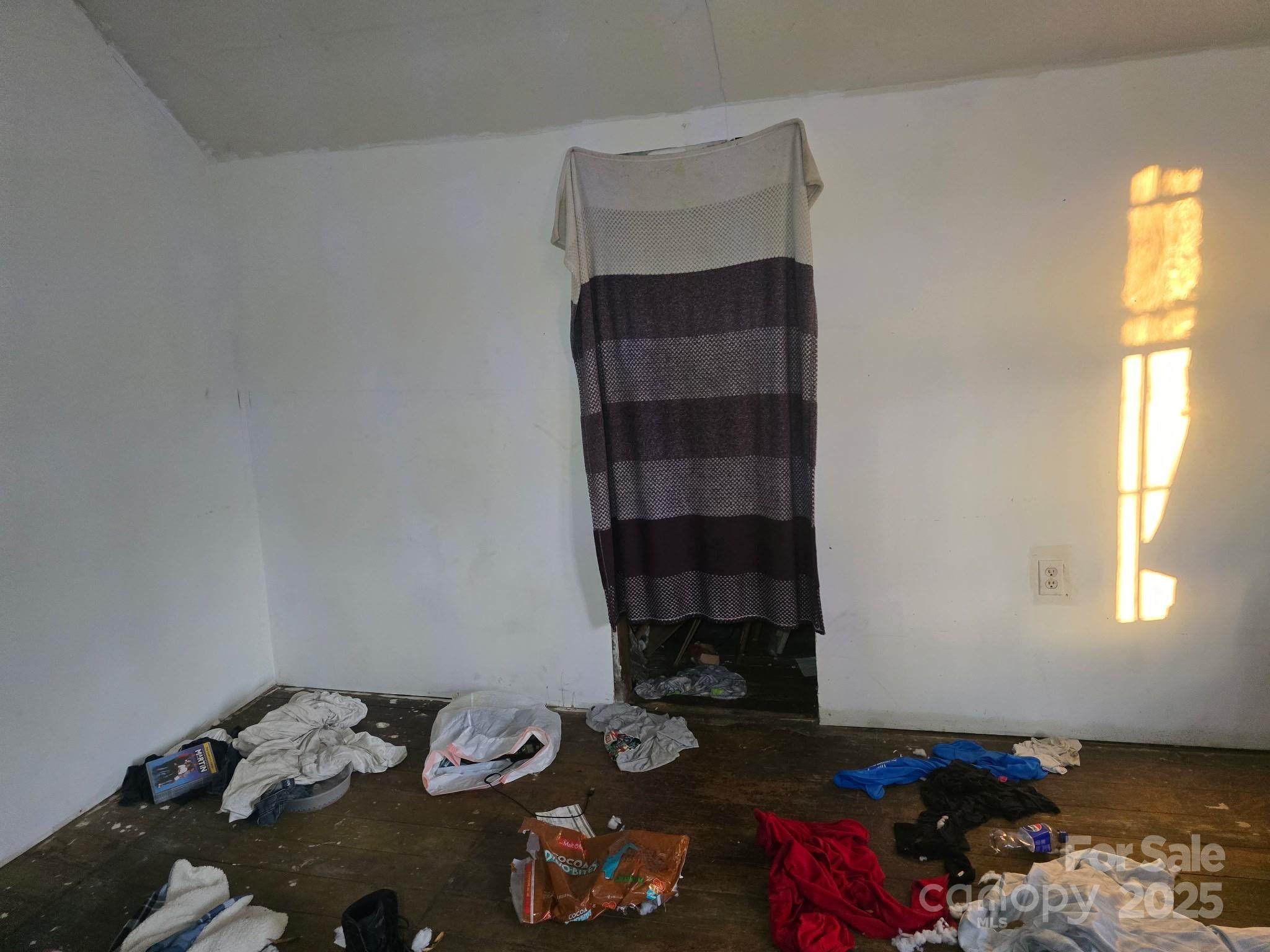 154 East Lacy Street Chester, SC 29706 - Photo 3 of 9