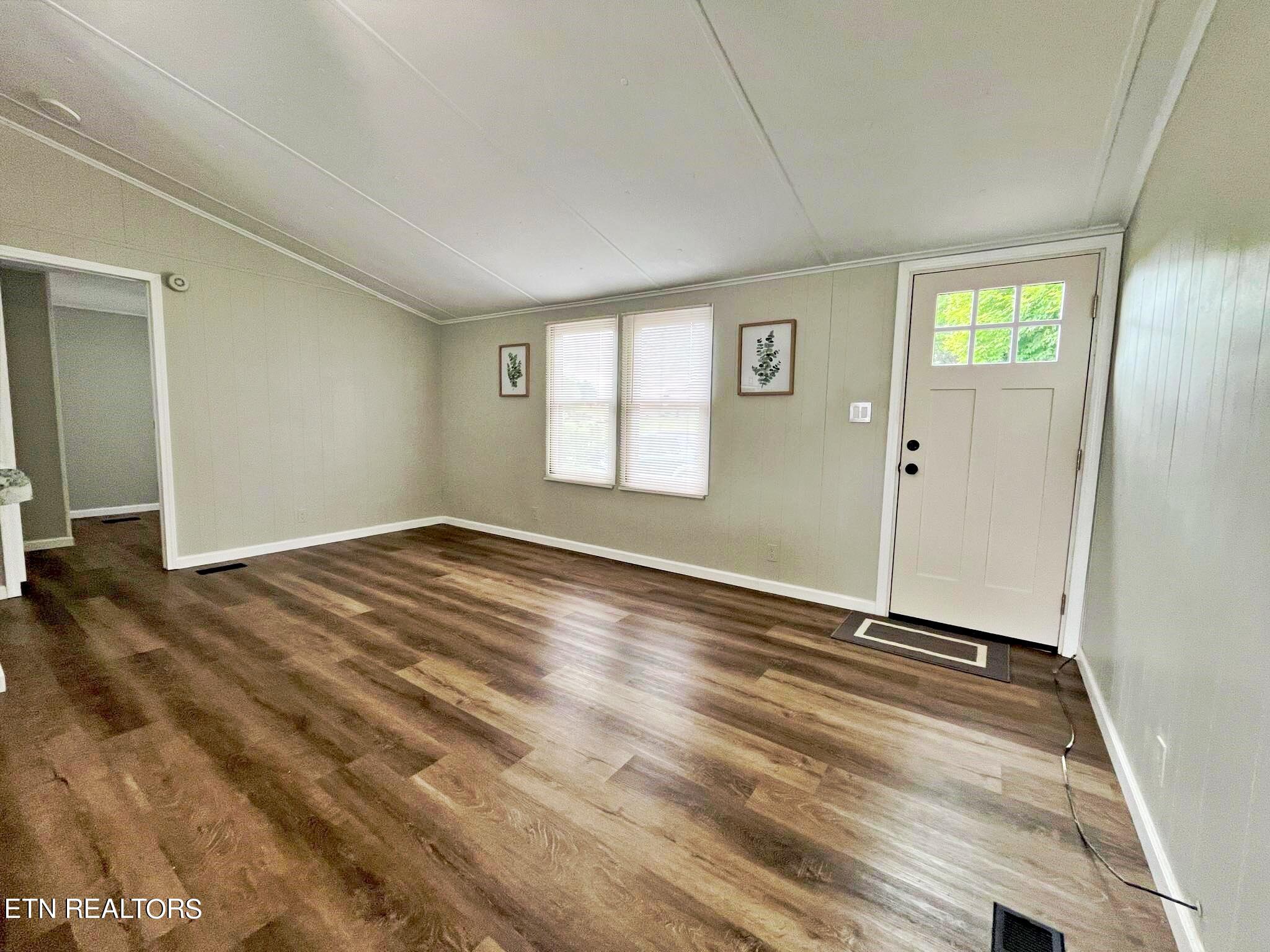 150 Creek Street Decatur, TN 37322 - Photo 13 of 33 e2cd3b5f-0a24-4a53-8741-785129448faf