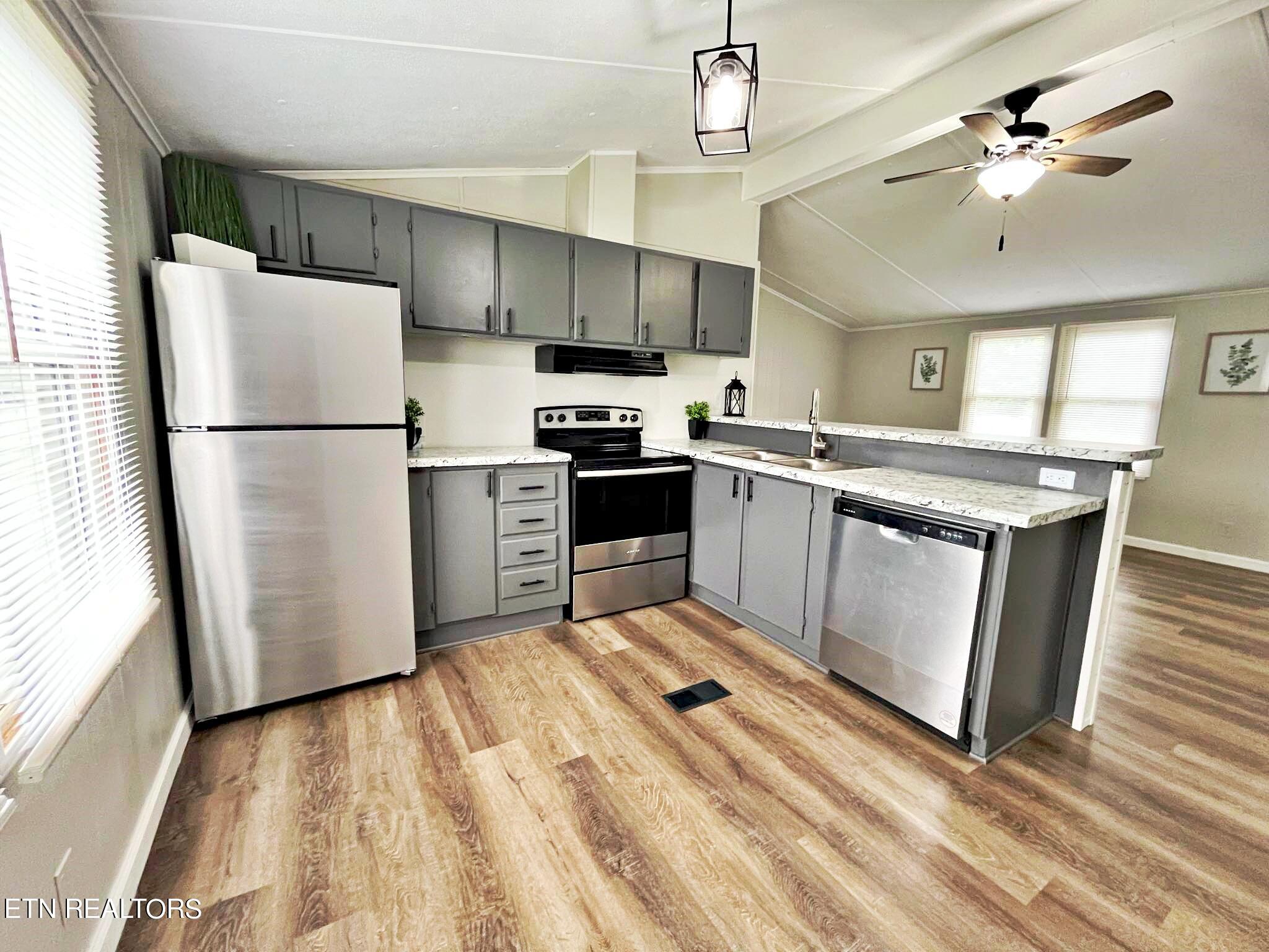 150 Creek Street Decatur, TN 37322 - Photo 16 of 33 b288e301-4e0b-4fc2-a374-baa259c38d29