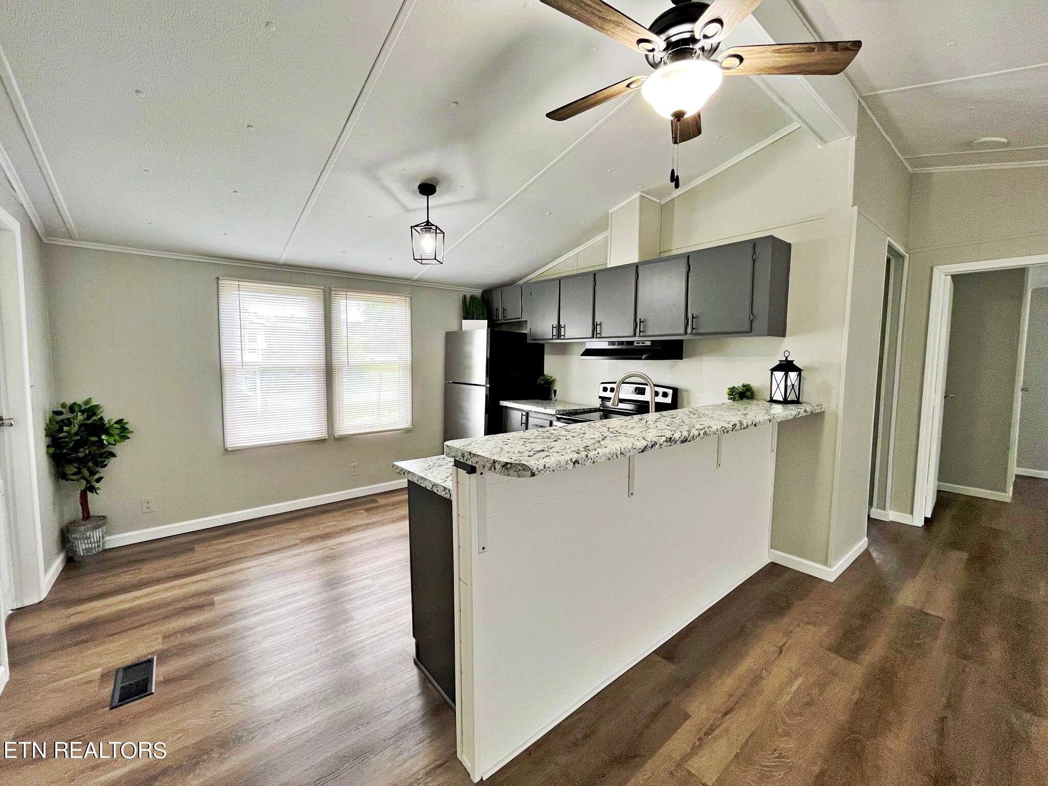 150 Creek Street Decatur, TN 37322 - Photo 19 of 33 dc4d3245-e1e2-4a94-8661-ab3aa0d5fa9c