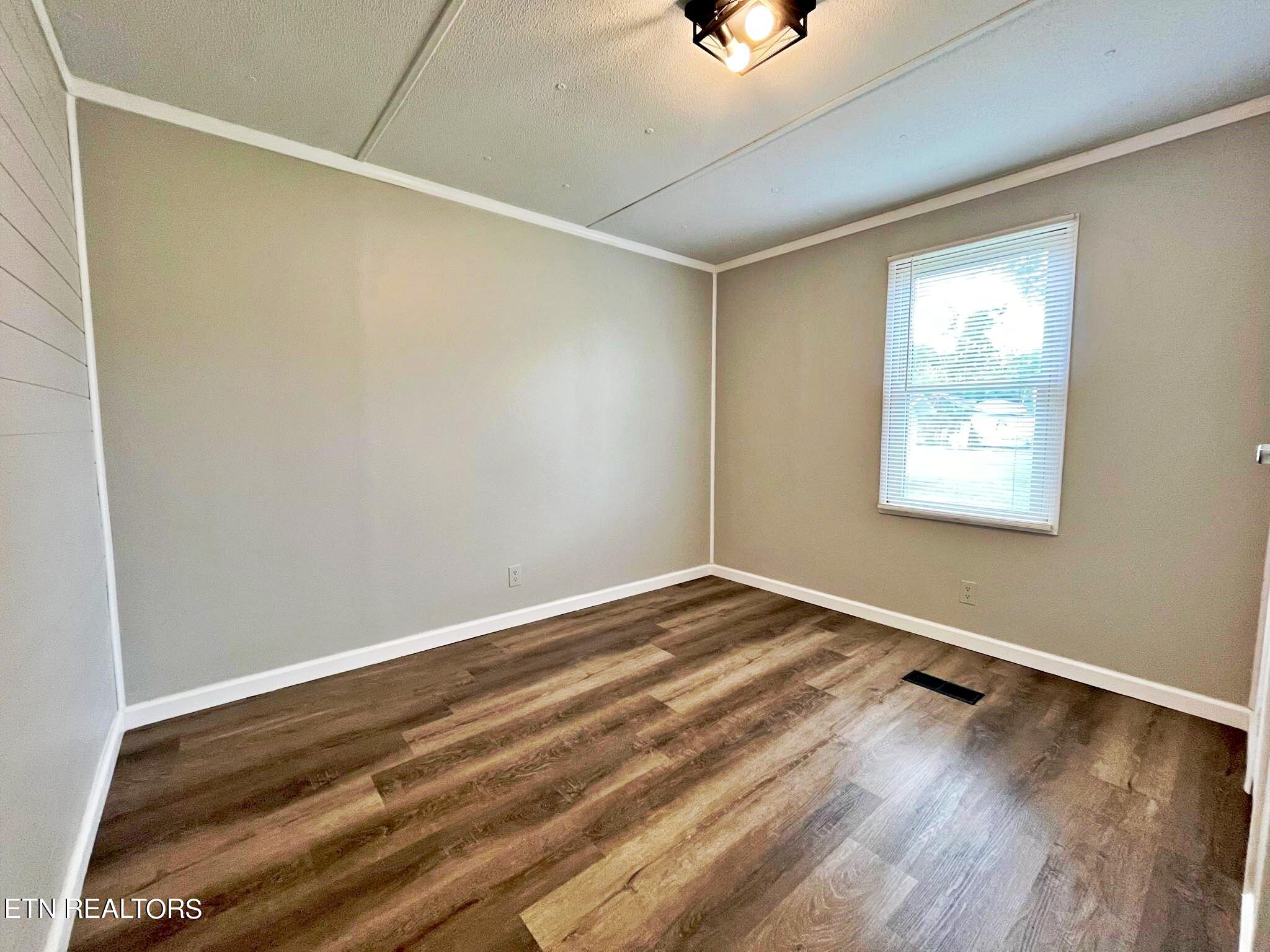 150 Creek Street Decatur, TN 37322 - Photo 30 of 33 b2a2c493-19b2-4650-bca2-dbeb7031491a