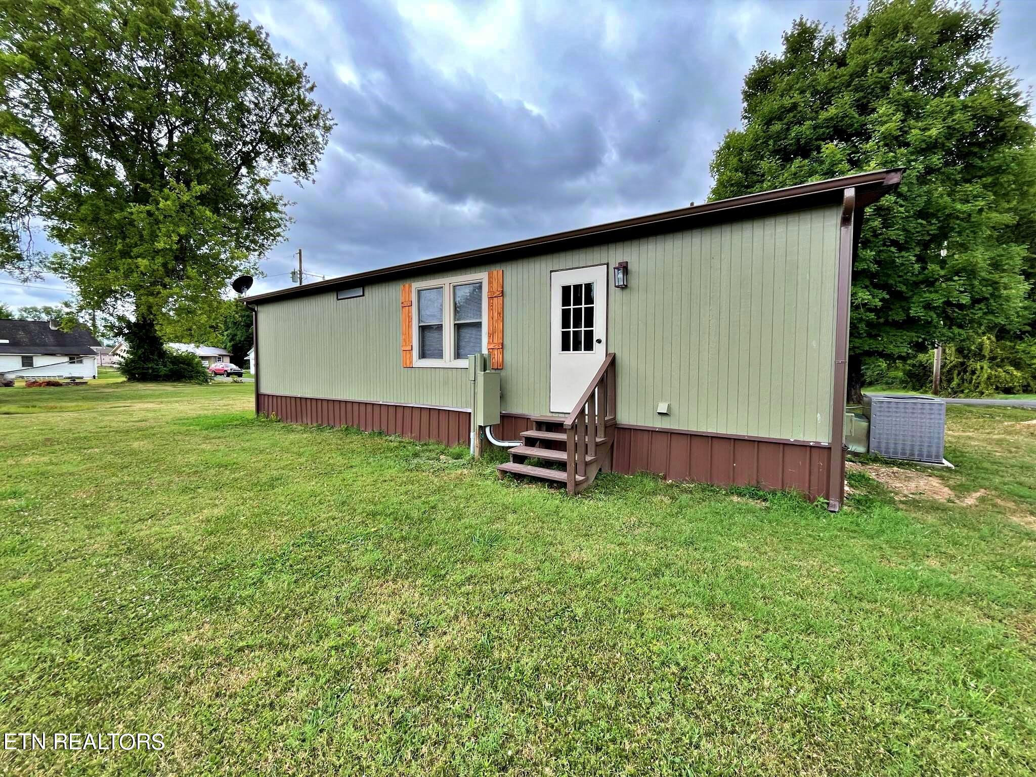 150 Creek Street Decatur, TN 37322 - Photo 5 of 33 3f663f0d-20ac-4afc-a798-3d59ea751112