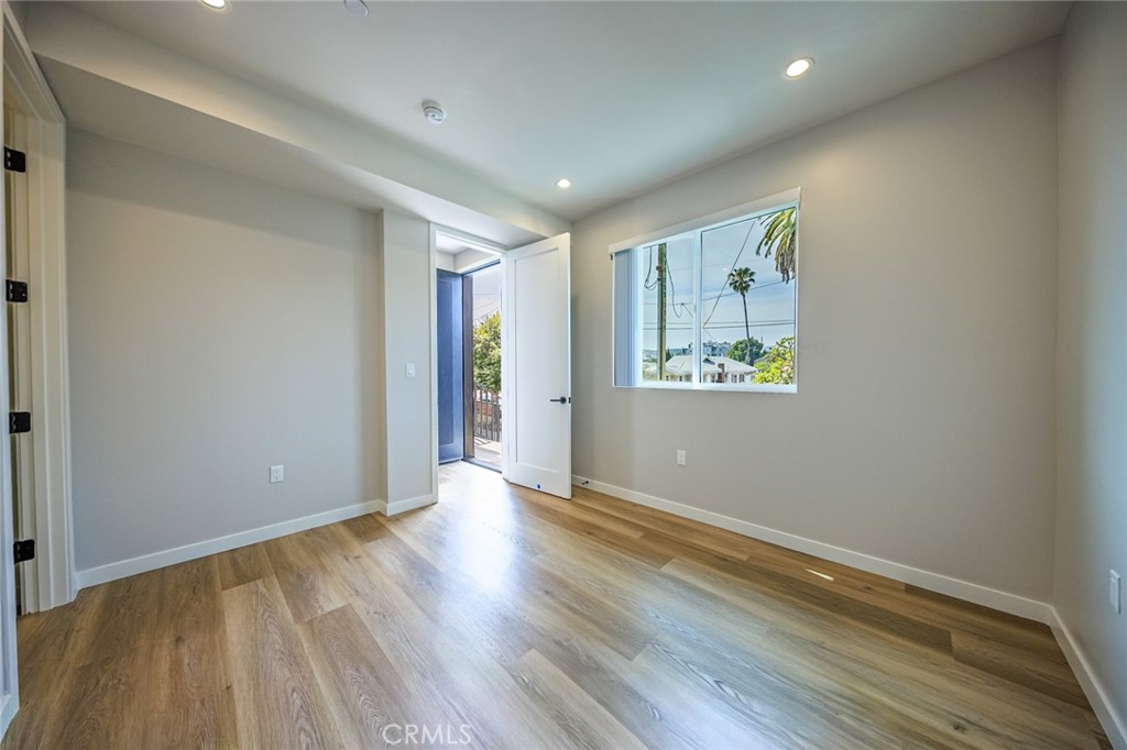 334 North Reno Street, Unit 1/2 Los Angeles, CA 90026 - Photo 25 of 43
