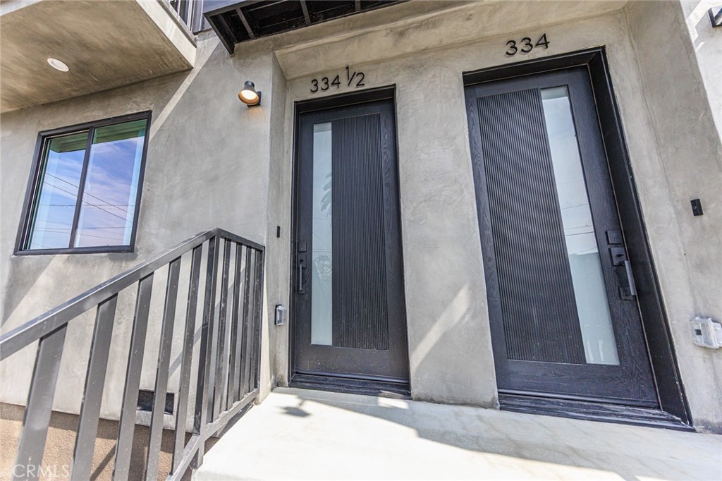 334 North Reno Street, Unit 1/2 Los Angeles, CA 90026 - Photo 3 of 43