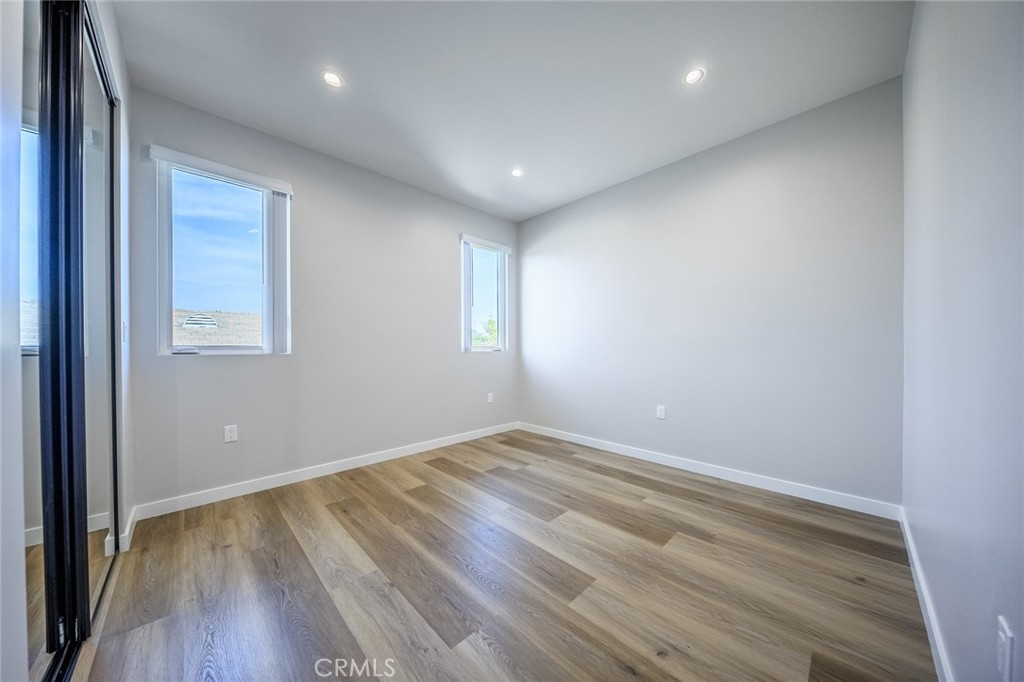 334 North Reno Street, Unit 1/2 Los Angeles, CA 90026 - Photo 34 of 43