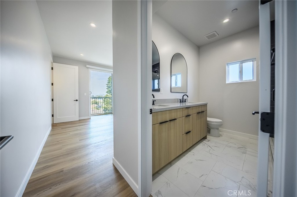334 North Reno Street, Unit 1/2 Los Angeles, CA 90026 - Photo 36 of 43