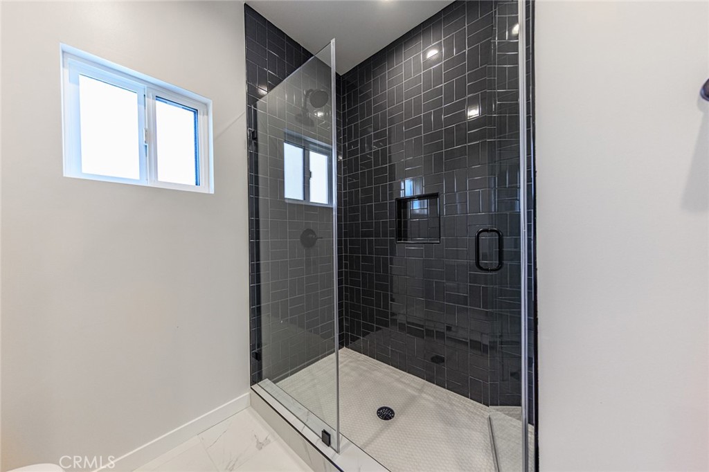 334 North Reno Street, Unit 1/2 Los Angeles, CA 90026 - Photo 38 of 43