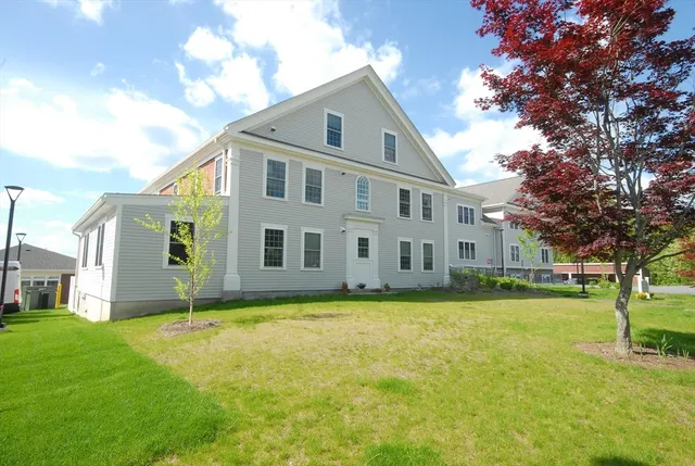 $729,000 | 336 King Street, Unit 105, Littleton, MA 01460