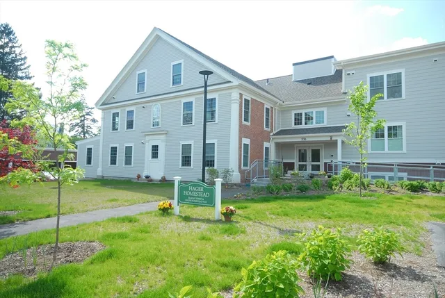 $729,000 | 336 King Street, Unit 105, Littleton, MA 01460