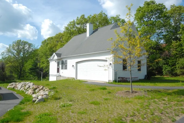 $729,000 | 336 King Street, Unit 105, Littleton, MA 01460