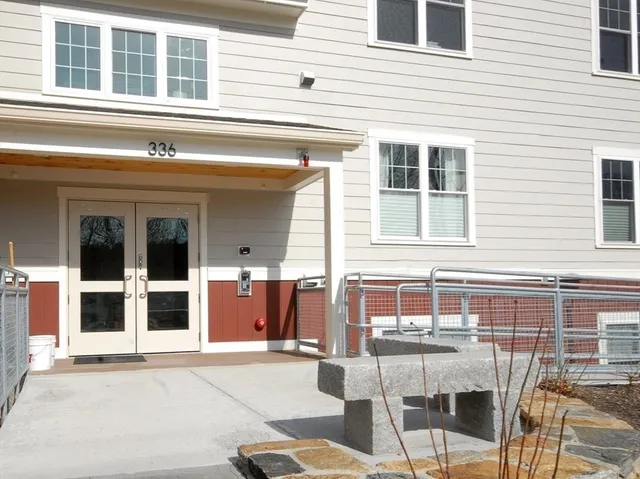 $729,000 | 336 King Street, Unit 105, Littleton, MA 01460