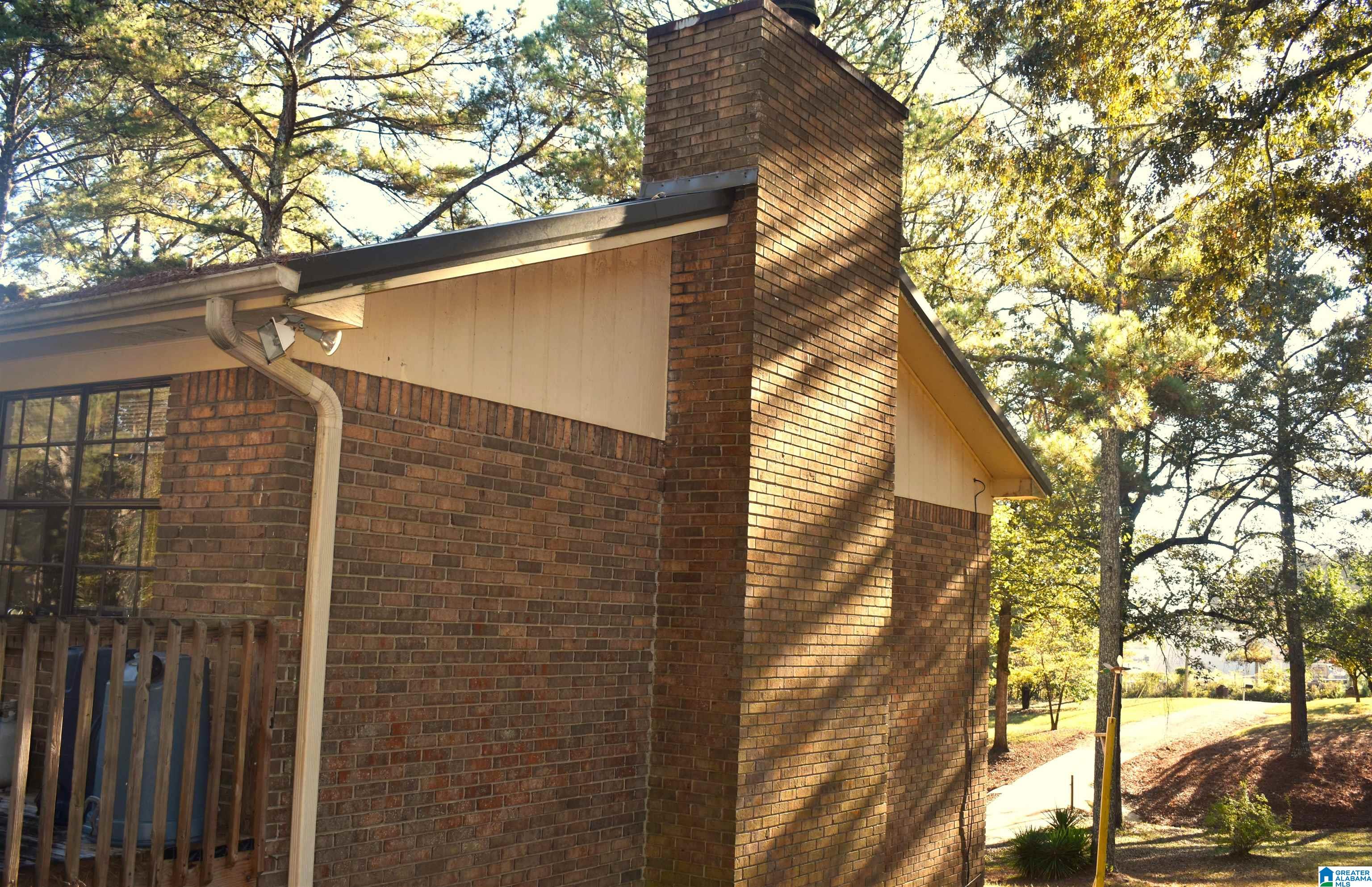 90 Chaley Springs Road Warrior, AL 35180 - Photo 5 of 23