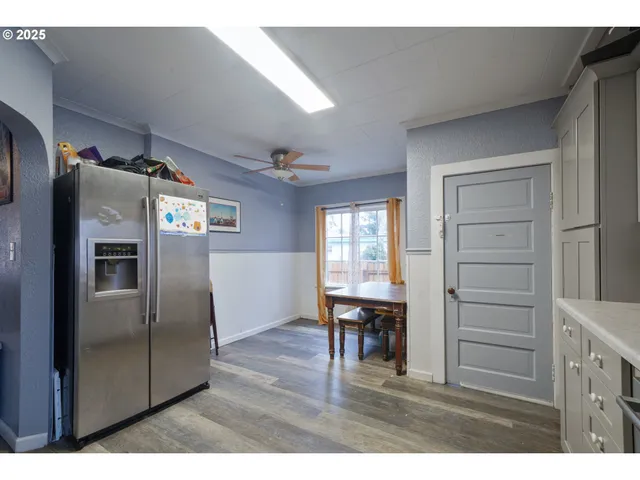 $299,000 | 807 Garibaldi Avenue, Garibaldi, OR 97118