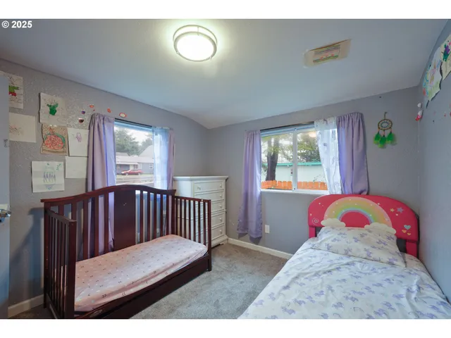 $299,000 | 807 Garibaldi Avenue, Garibaldi, OR 97118