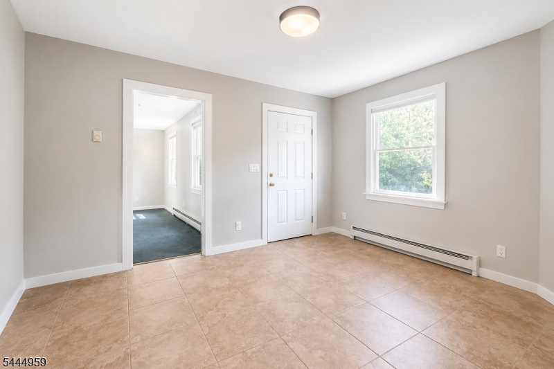 303 Cherry Valley Road Princeton, NJ 08540 - Photo 9 of 42