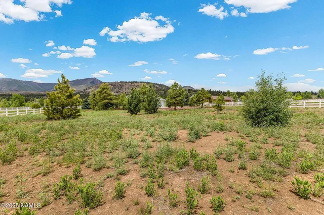 $825,000 | 5005 Camino De Los Vientos, Flagstaff, AZ 86004