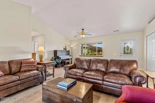 $825,000 | 5005 Camino De Los Vientos, Flagstaff, AZ 86004