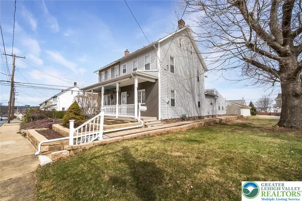 $300,000 | 25 North 4th Street, Coplay, PA 18037
