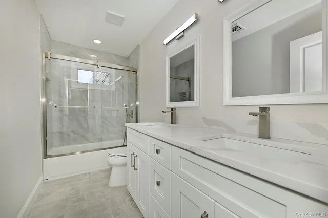 $1,150,000 | 230 Town Line Road, Commack, NY 11725