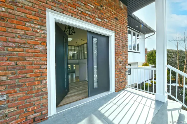 $1,150,000 | 230 Town Line Road, Commack, NY 11725