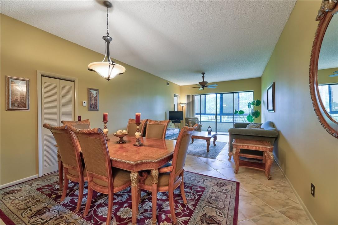 7472 La Paz Boulevard, Unit 204 Boca Raton, FL 33433 - Photo 9 of 25 Photo 9