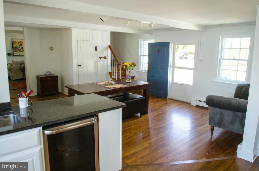 7291 Cooper Point Road Bozman, MD 21612 - Photo 4 of 29 Kitchen