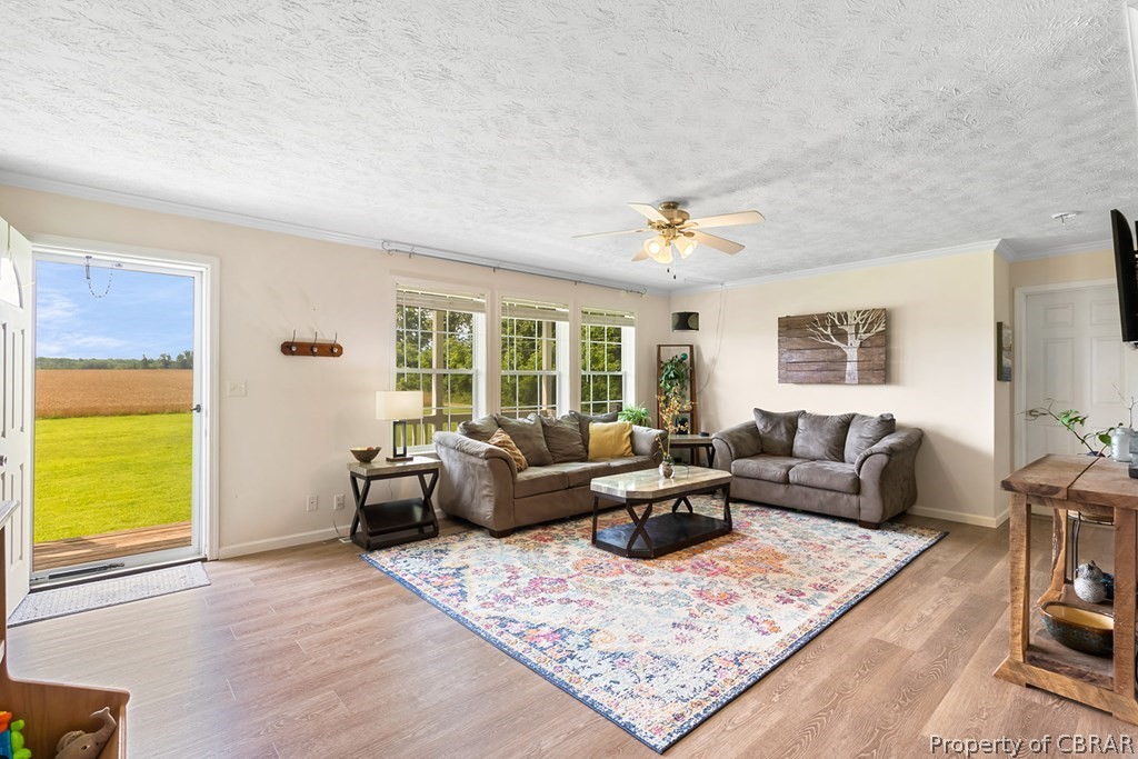 595 Walmsley Road Callao, VA 22435 - Photo 5 of 36 Gallery Image 5