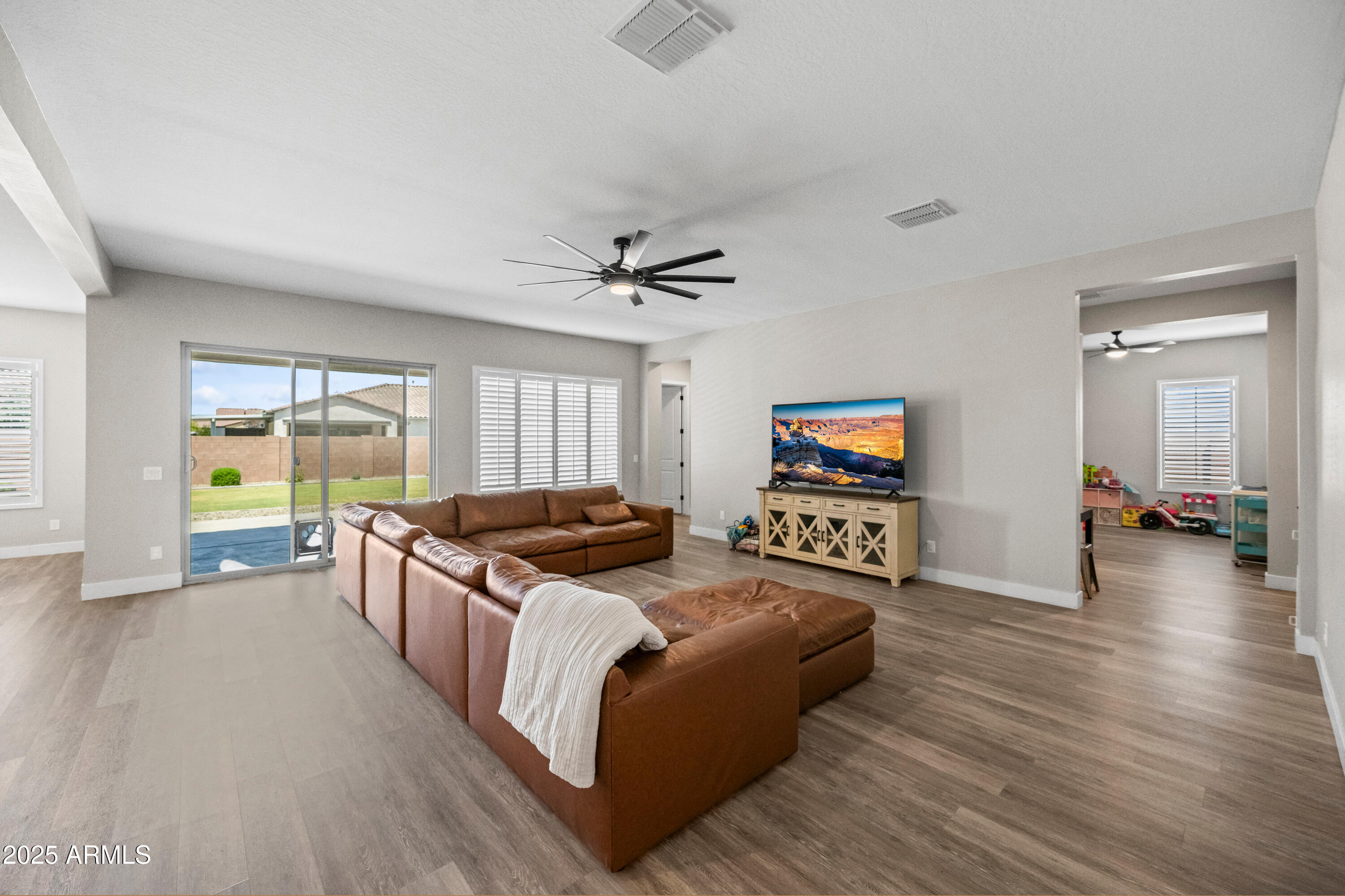 5418 South Del Rancho Mesa, AZ 85212 - Photo 13 of 49 _DSC6144