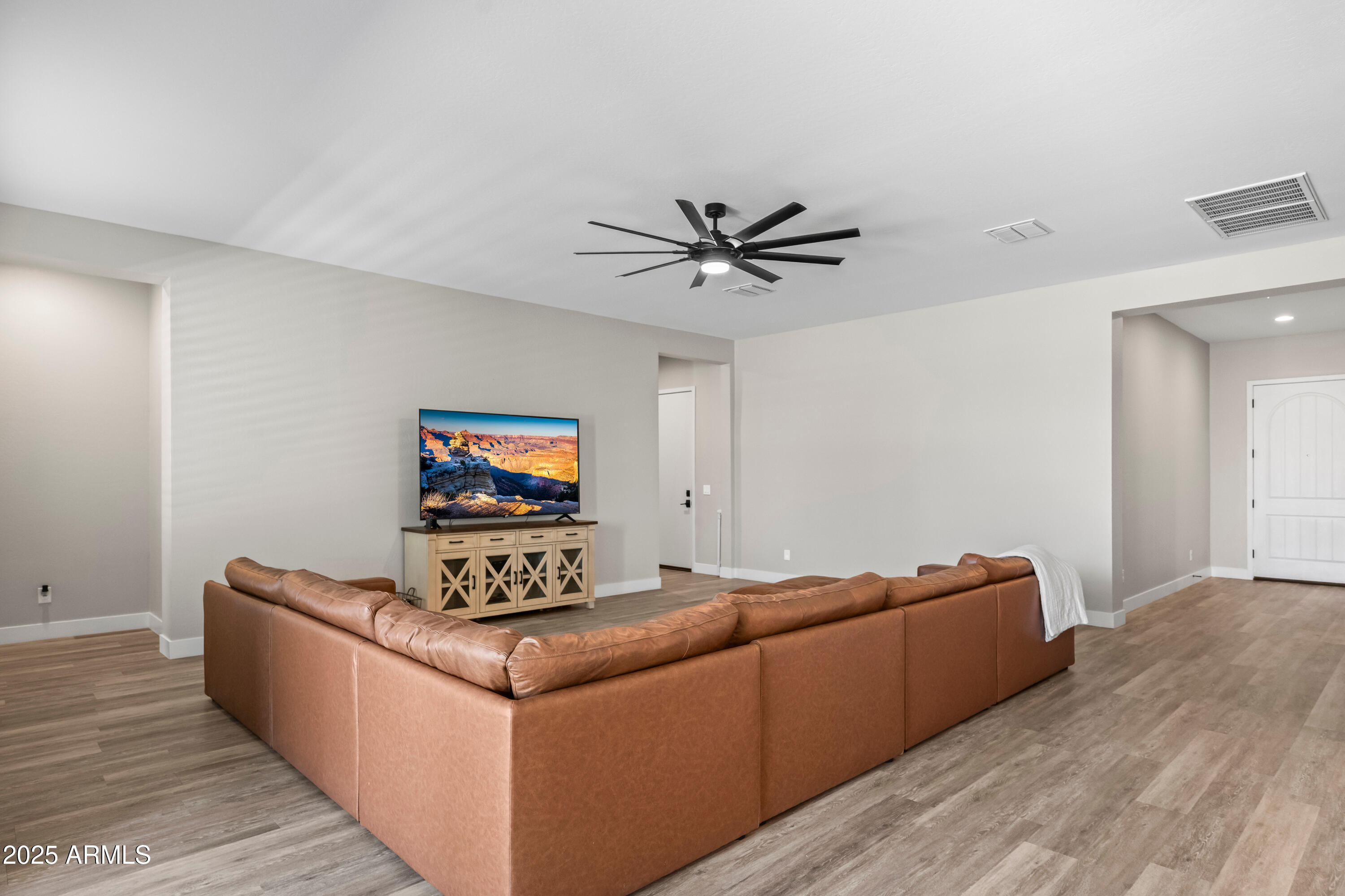 5418 South Del Rancho Mesa, AZ 85212 - Photo 14 of 49 _DSC6154