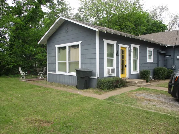 $850 | 410 South Vaden Street, Unit A, Sherman, TX 75090