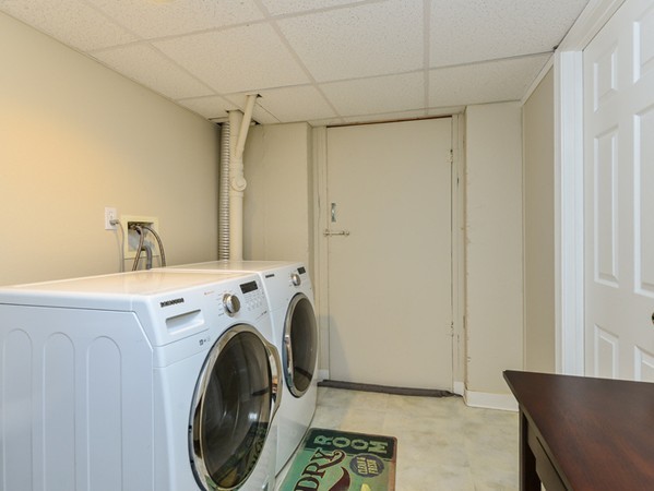 27 Harvest Road, Unit 27 Uxbridge, MA 01569 - Photo 16 of 26 Gallery Image 16