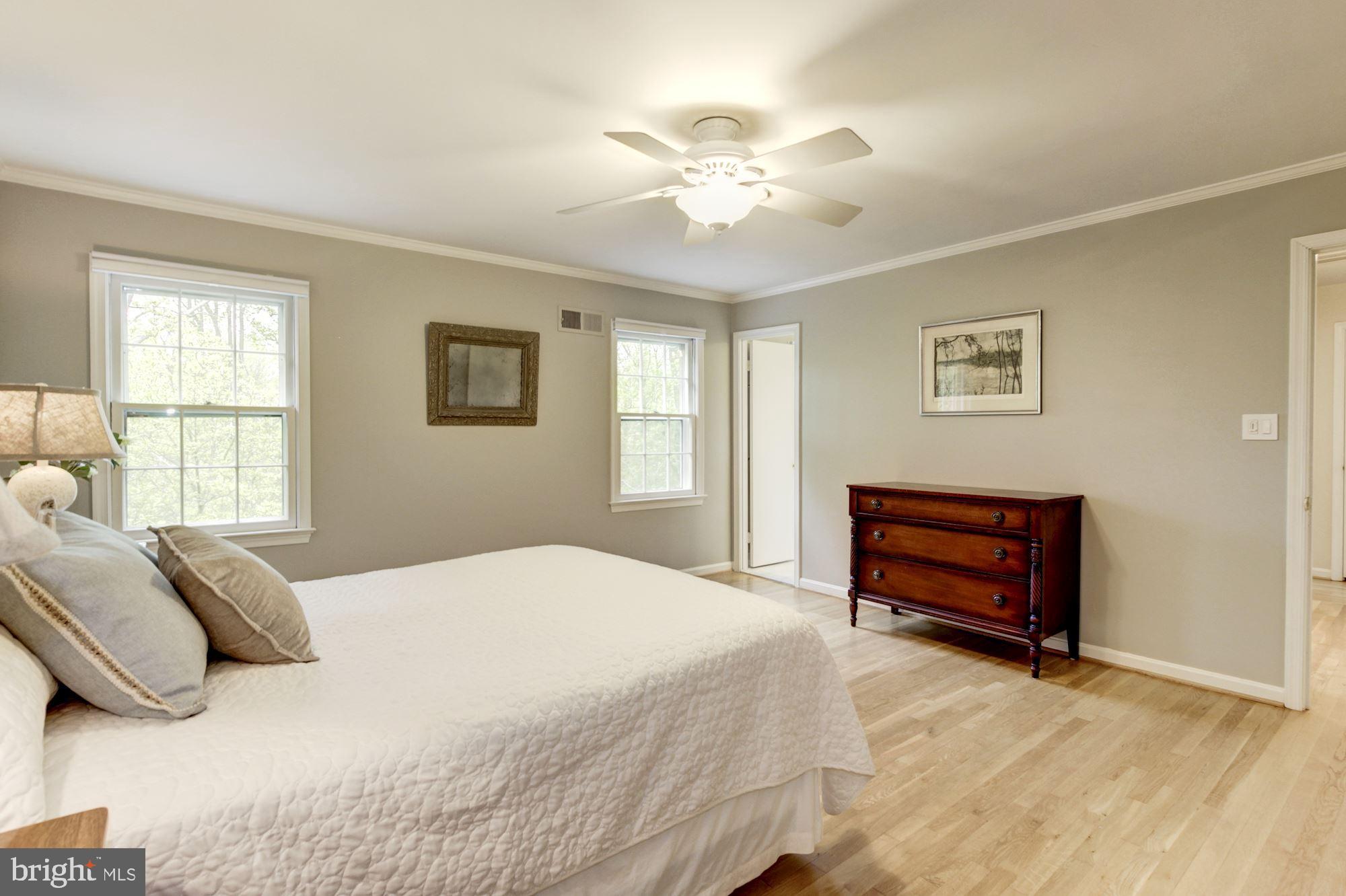 12413 St James Road Rockville, MD 20850 - Photo 20 of 35 Upper Level - Master Bedroom