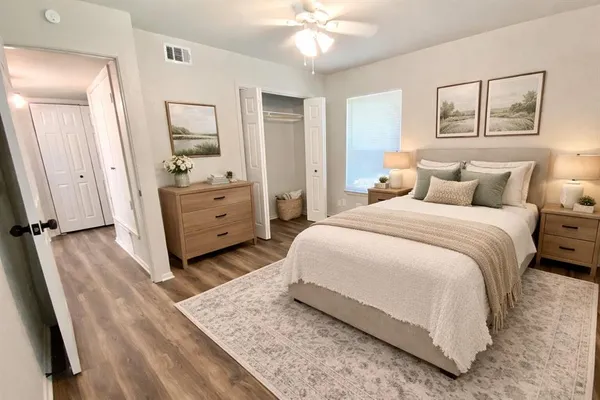 $1,450 | 117 East Sanford Street, Unit B, Arlington, TX 76011