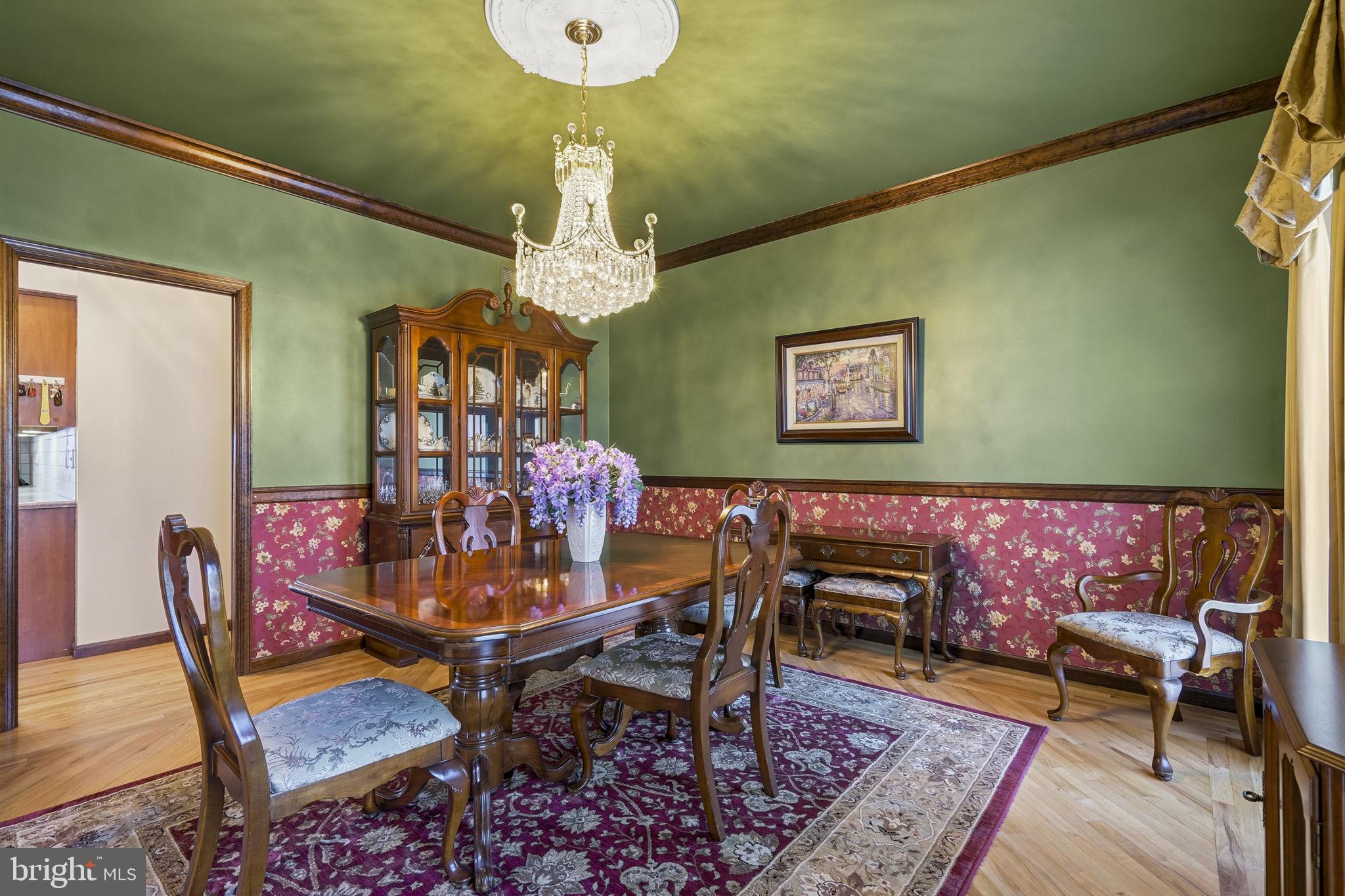 26 Ellisdale Road Allentown, NJ 08501 - Photo 14 of 45 Elegant dining room with vintage charm.