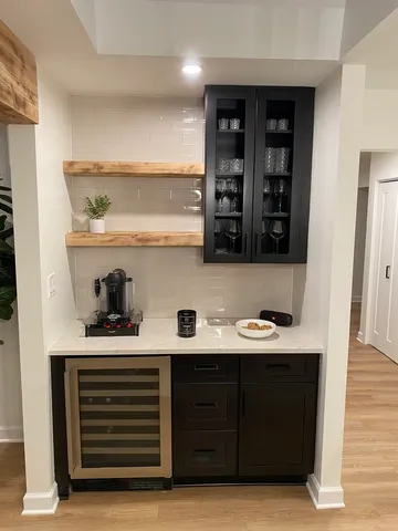 7800 Dorchester Lane, Darien, IL 60561