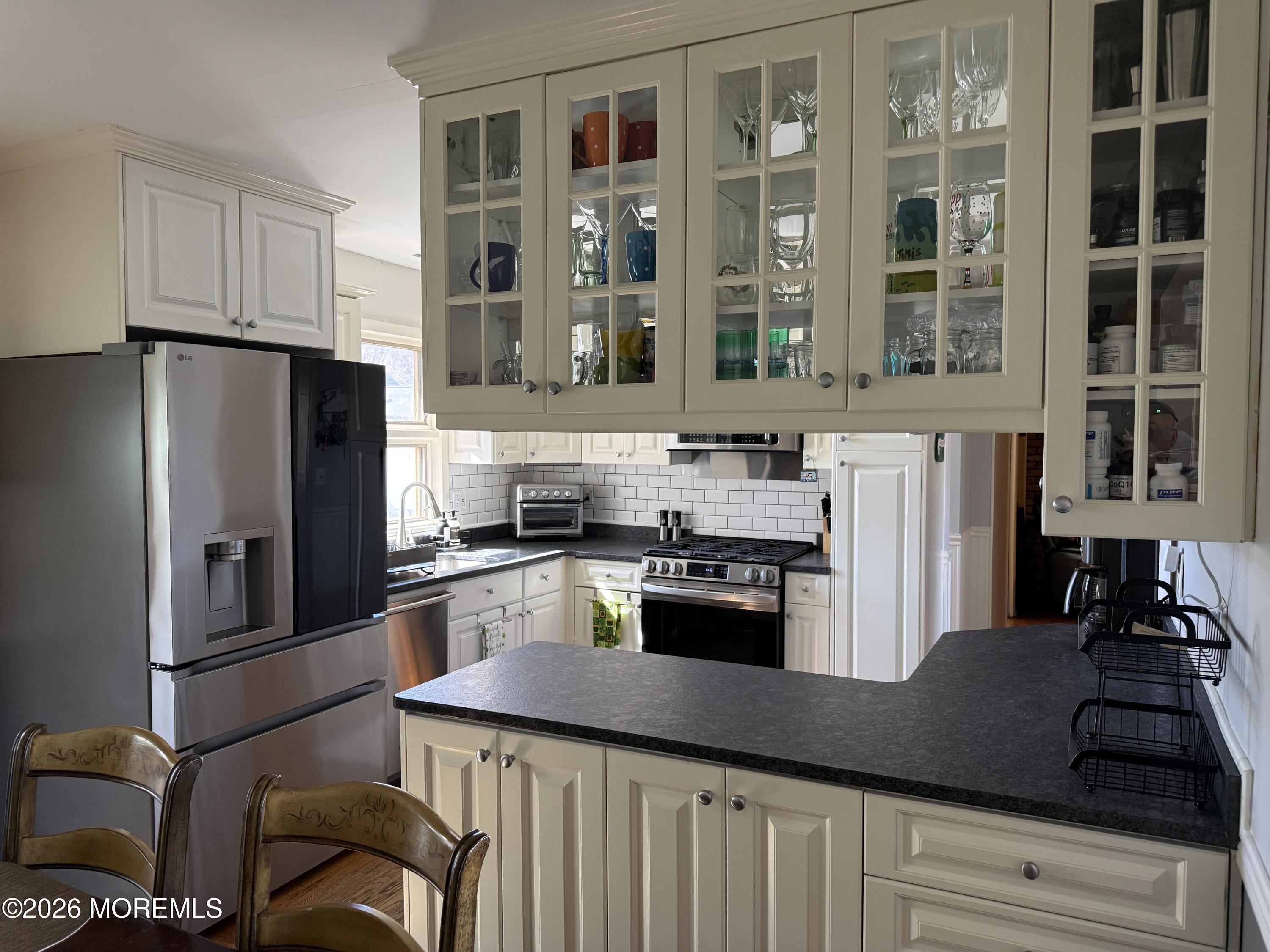 122 Durand Road Neptune Township, NJ 07753 - Photo 6 of 28 IMG_4444