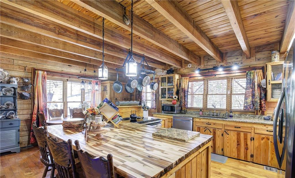 647 Knight Bottom Road Fairmount, GA 30139 - Photo 10 of 62 a view of a kitchen with granite countertop lots of counter top space