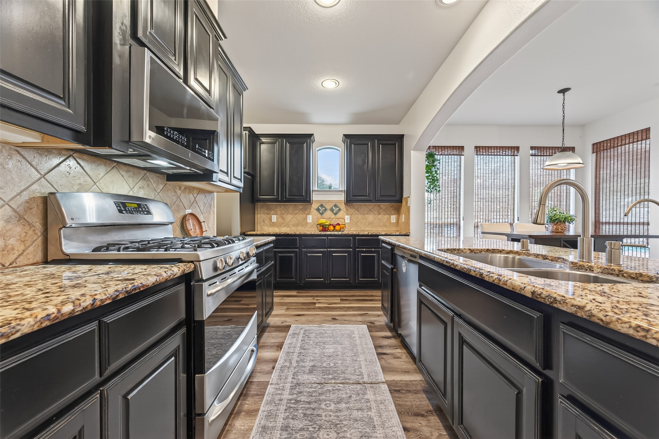 5402 Rising Meadow Lane Katy, TX 77494 - Photo 17 of 49