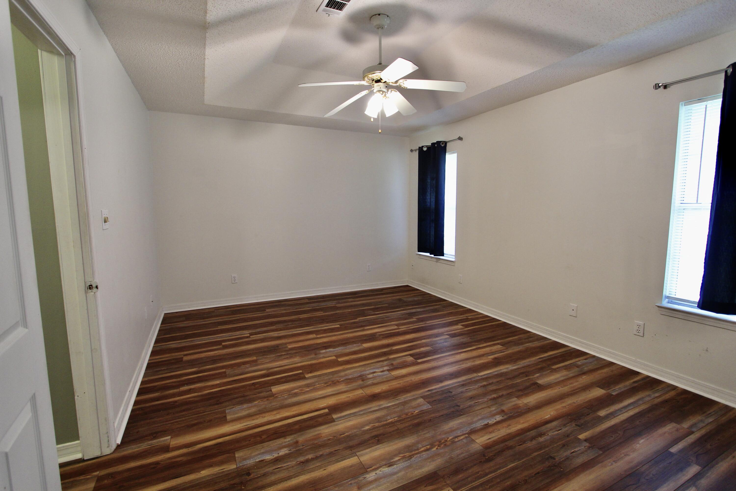 2789 Augustus Road Navarre, FL 32566 - Photo 16 of 33 A95BC062-029B-4EAA-81EC-06627E755906_1_2