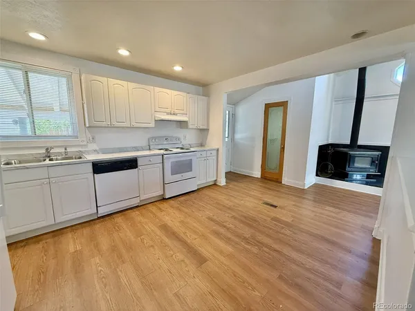 $419,000 | 1865 South Ivory Court, Aurora, CO 80017