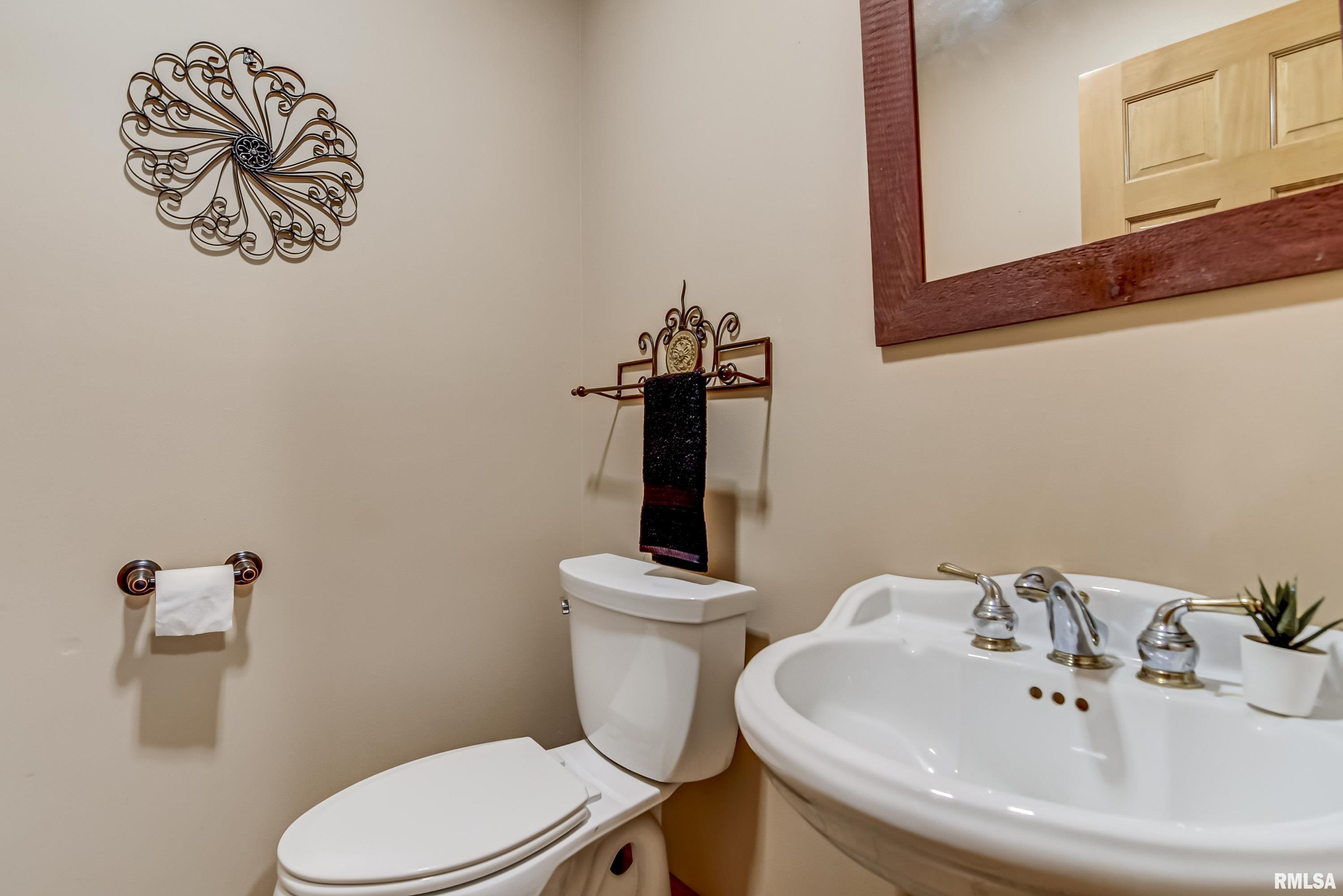 8170 South Vigal Road Pawnee, IL 62558 - Photo 29 of 62