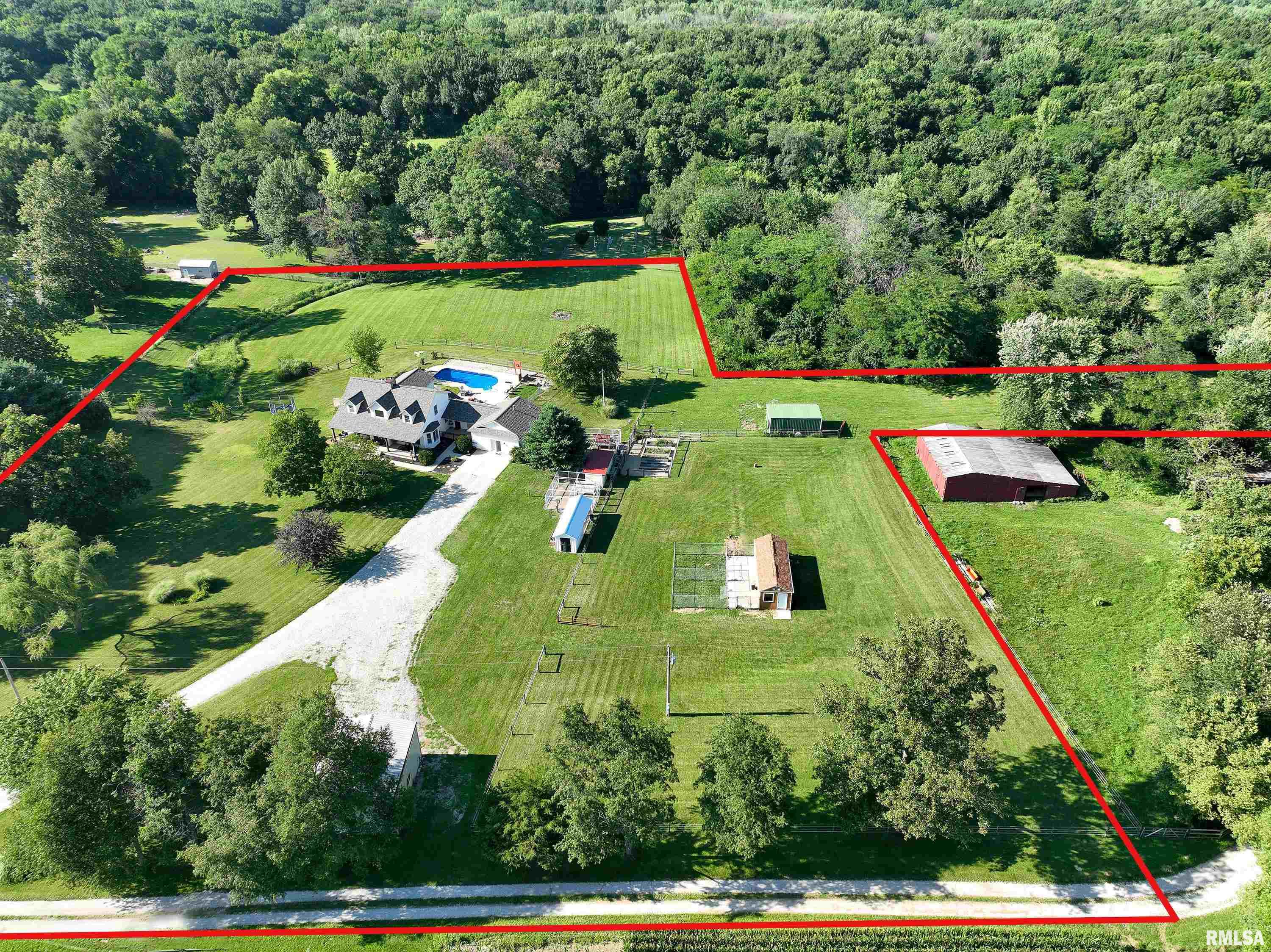 8170 South Vigal Road Pawnee, IL 62558 - Photo 3 of 62