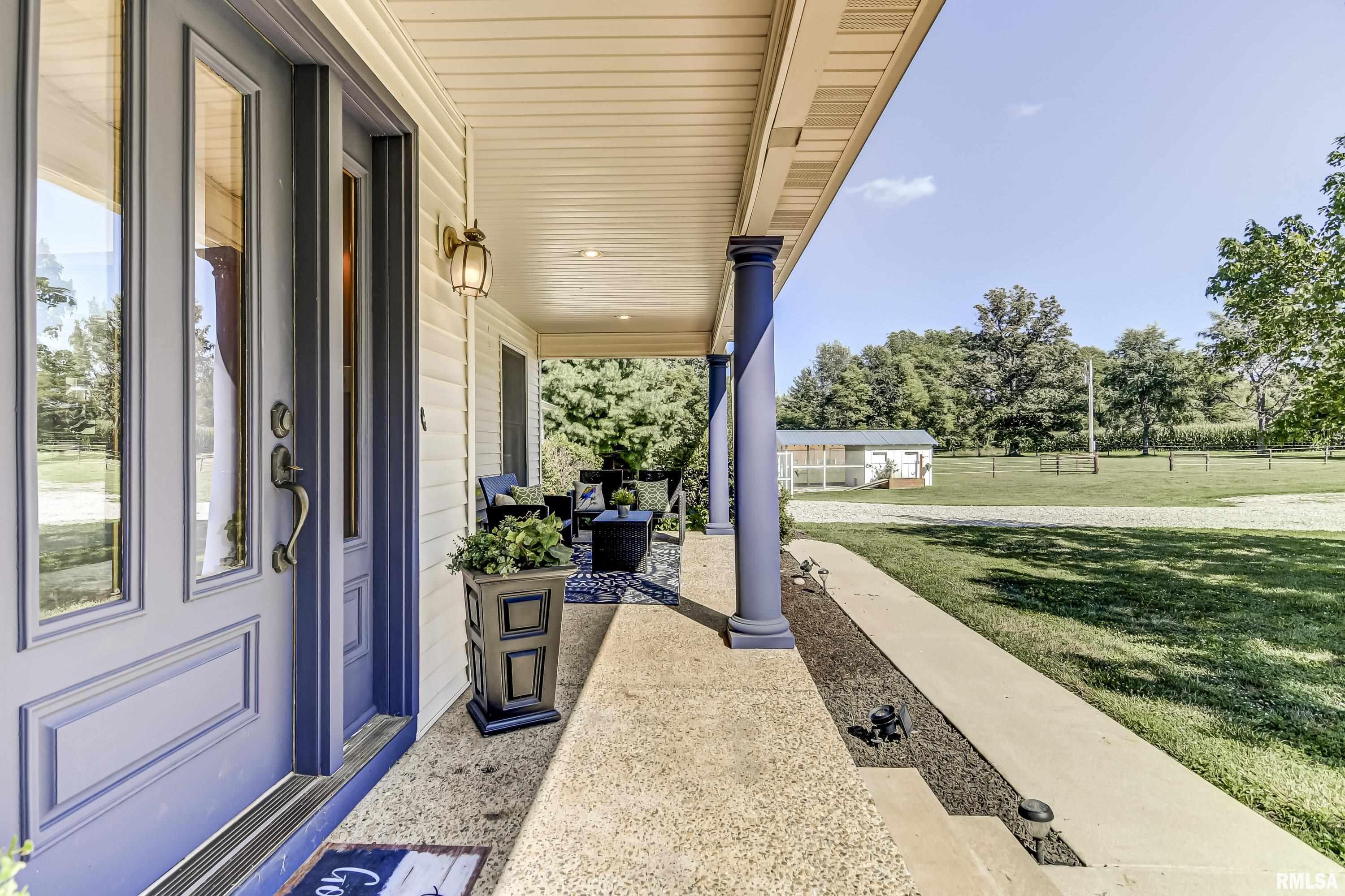 8170 South Vigal Road Pawnee, IL 62558 - Photo 4 of 62