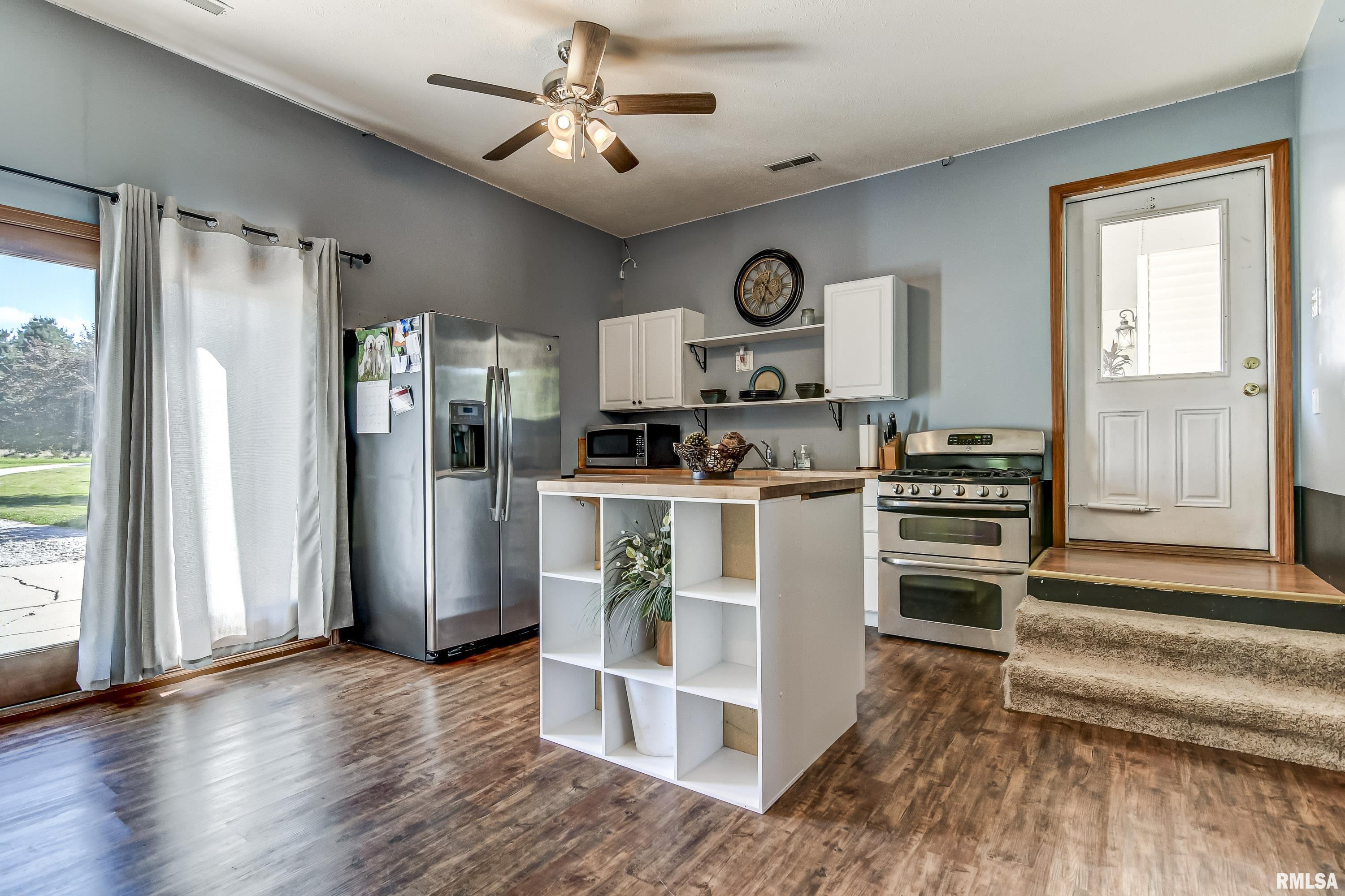 8170 South Vigal Road Pawnee, IL 62558 - Photo 46 of 62