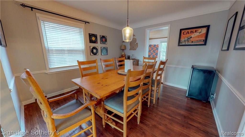 1932 Severn Road Grosse Pointe Woods, MI 48236 - Photo 6 of 24
