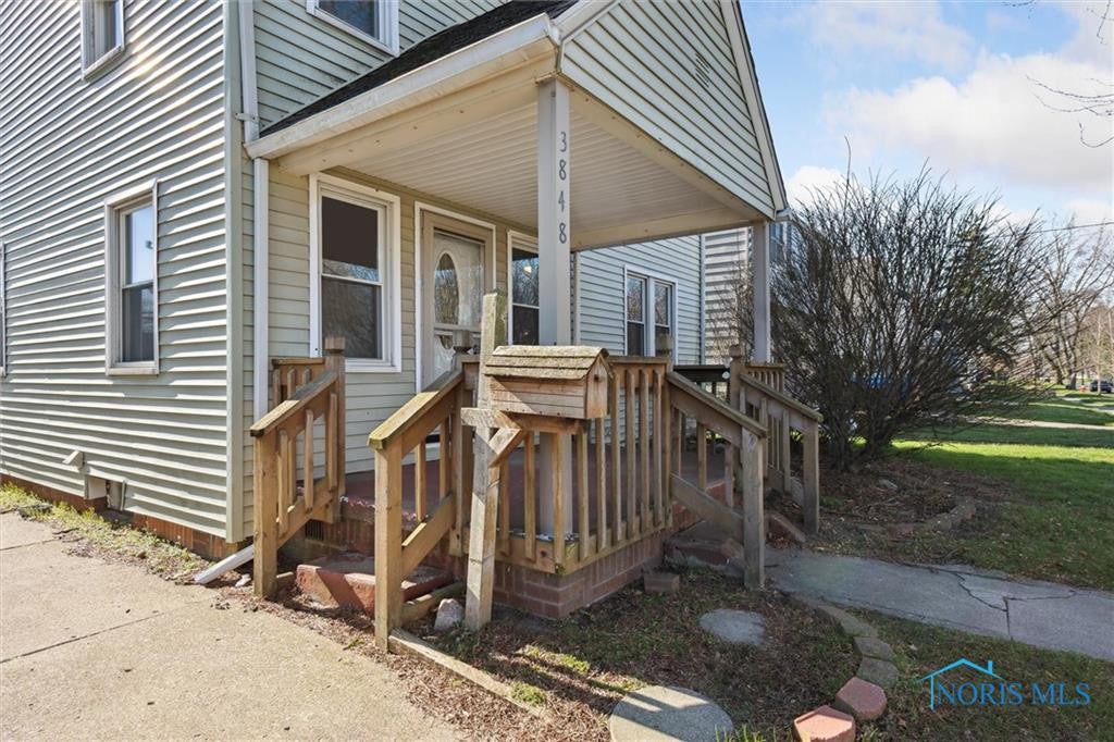 3848 Bellevue Road Toledo, OH 43613 - Photo 3 of 49 Gallery Image 3