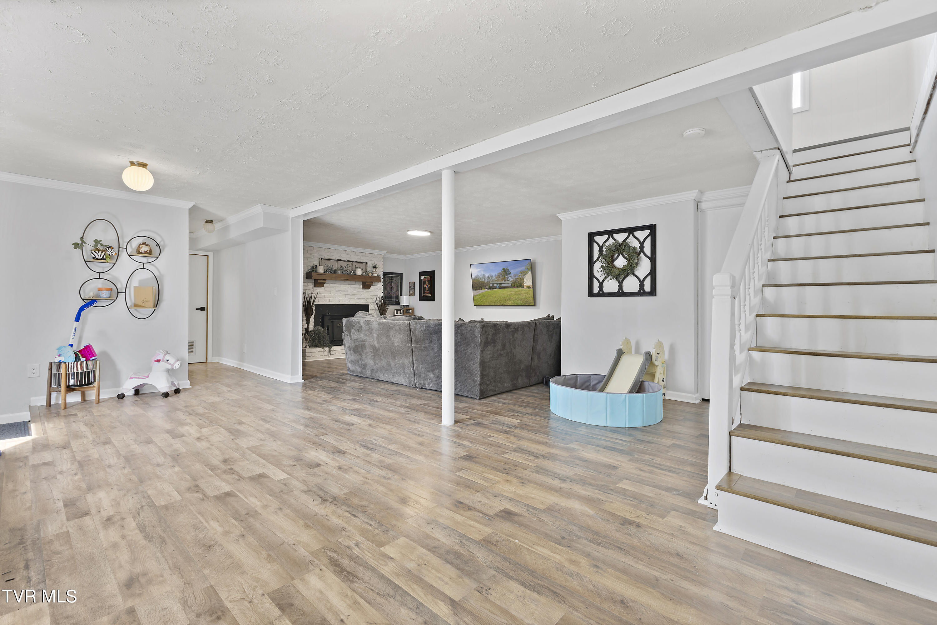 129 Lake Drive Gray, TN 37615 - Photo 26 of 39 128A8998