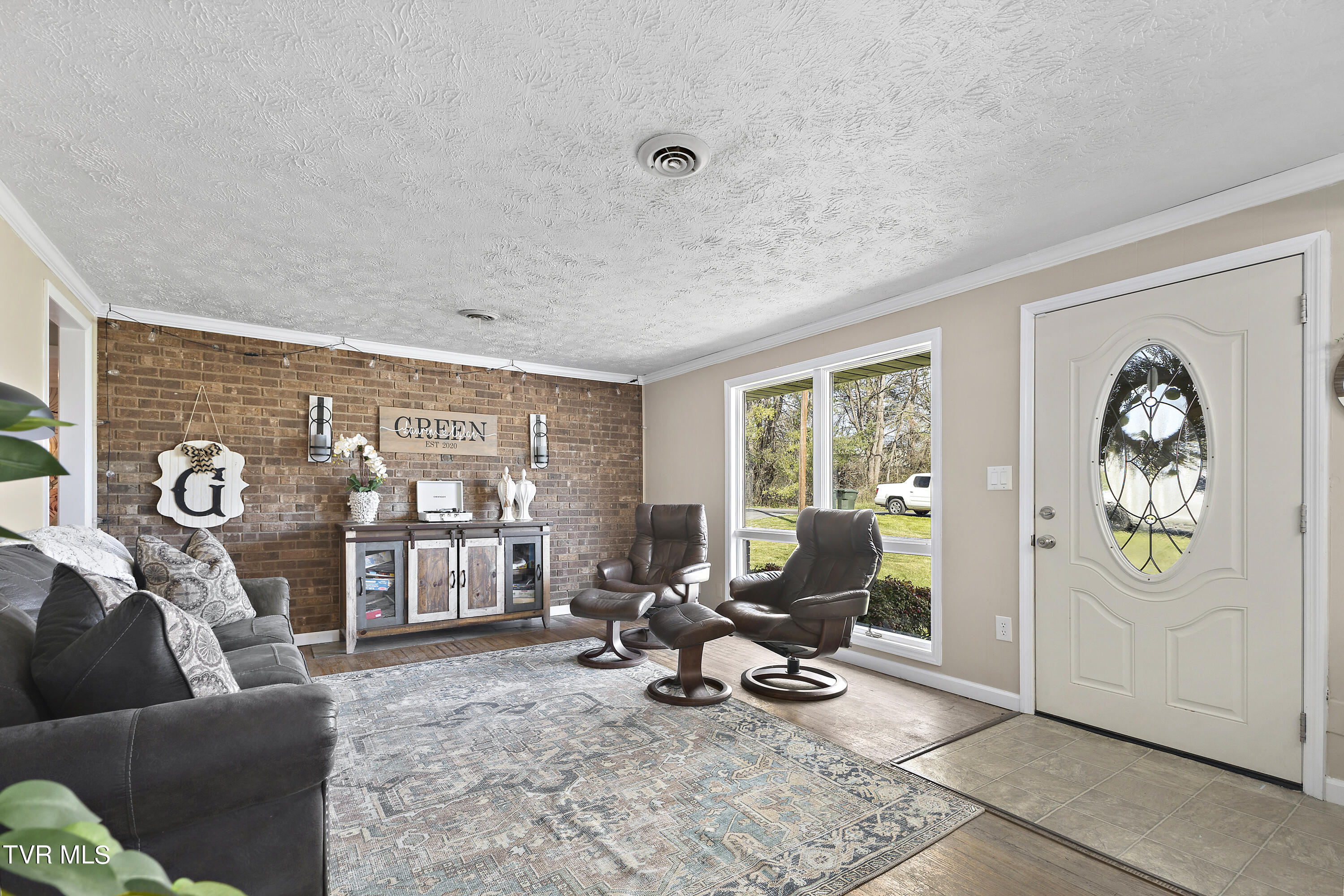 129 Lake Drive Gray, TN 37615 - Photo 8 of 39 128A8941