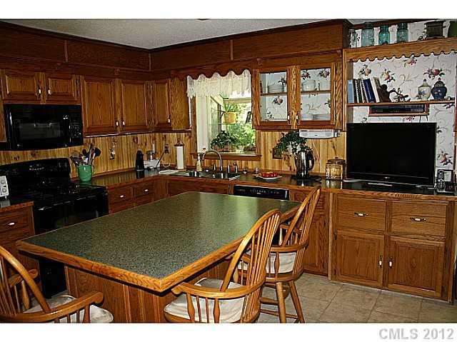 201 North Lane Road Mount Holly, NC 28120 - Photo 3 of 9 Gallery Image 3