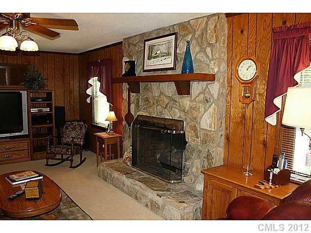 201 North Lane Road Mount Holly, NC 28120 - Photo 5 of 9 Gallery Image 5